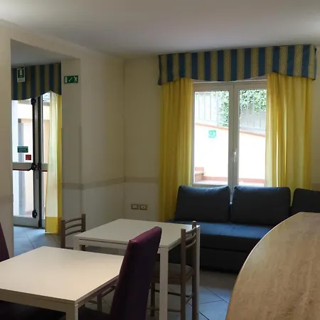 Vmhostel *