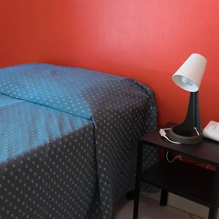 Vmhostel