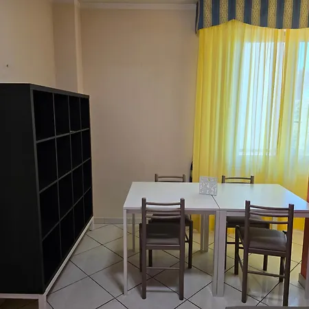 Vmhostel Μοντεκατίνι Τέρμε